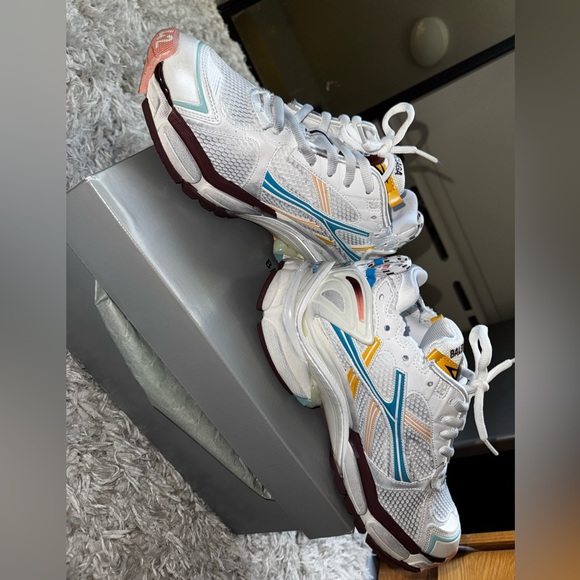 Balenciaga Runner 2.0 - Picture 6 of 7